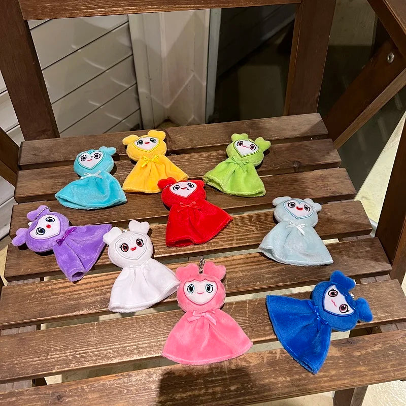 Kit 9 Chaveiros Plush TWICE – Momo Lovely Doll  Presente para Fãs ONCE