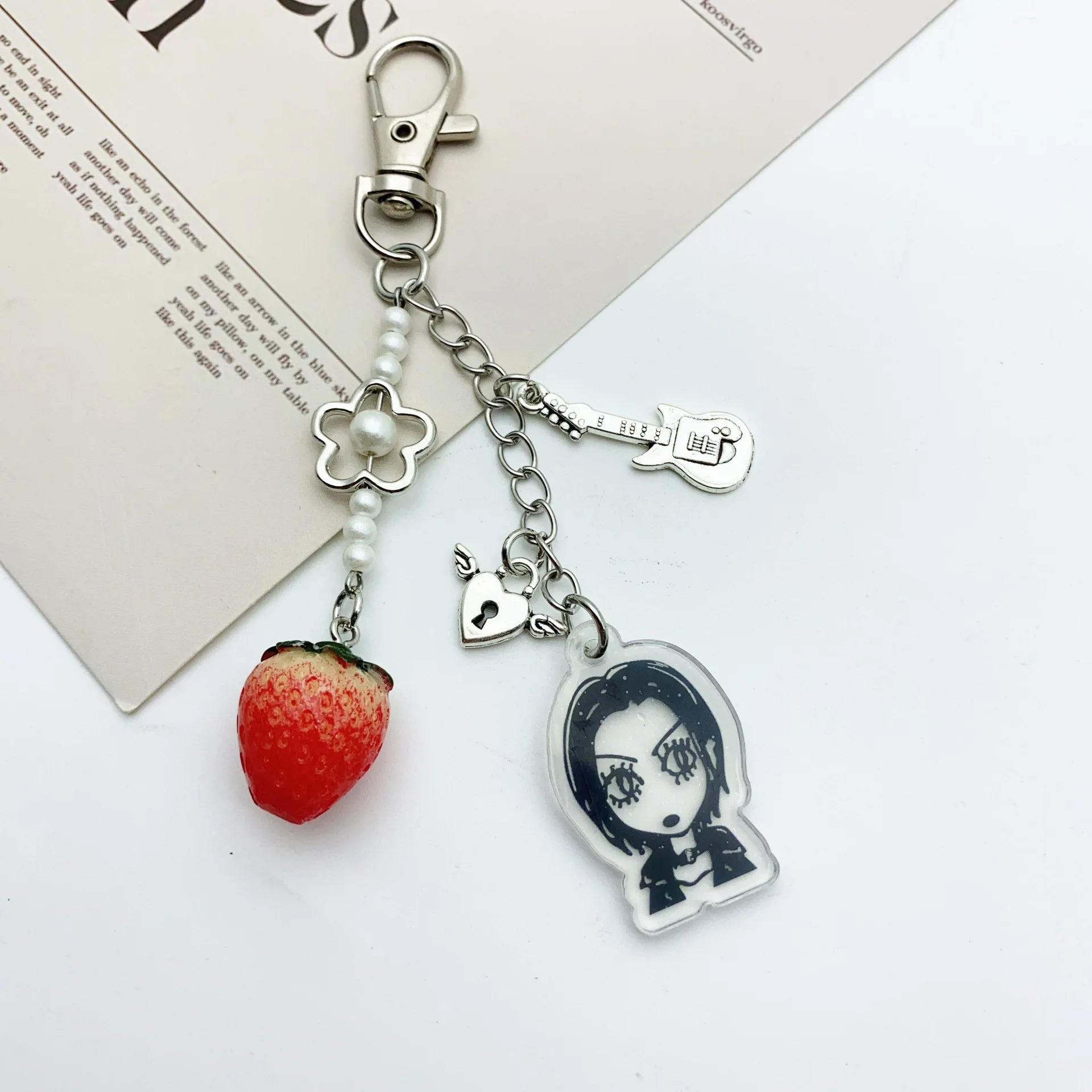 Super Cute Ai Yazawa Osaki Nana Anime Nana Hachi Matching Phonecharm Heart Strawberry Pendant Keychain Y2K Handmade Jewelry